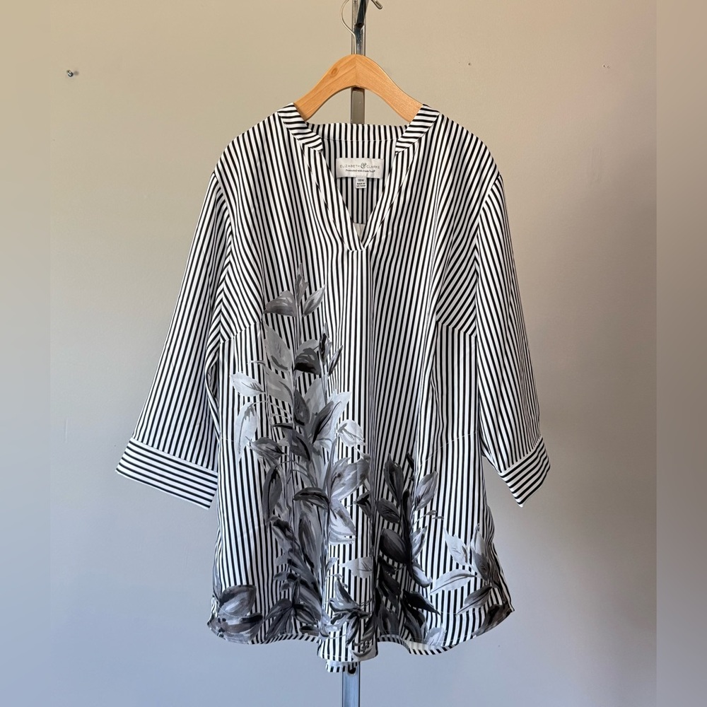 Elizabeth & Clarke 18W Striped Tunic StainTech® Floral Hem Pockets